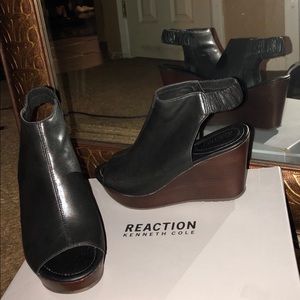 Kenneth Cole Wedges